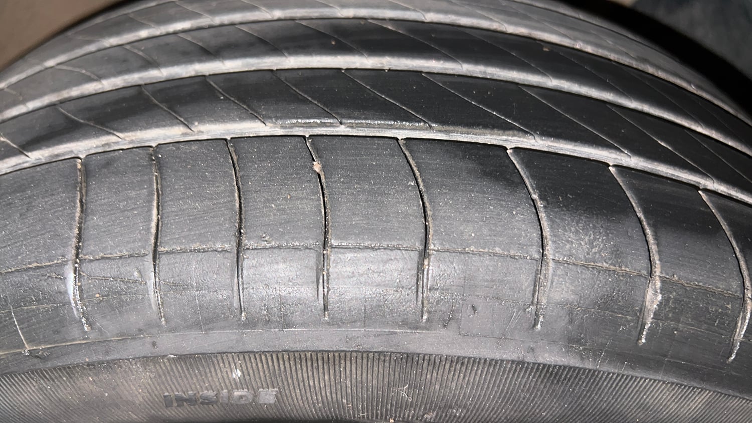 Used 2017 Hyundai i20 Active 1.2 S Petrol Manual tyres RIGHT FRONT TYRE TREAD VIEW