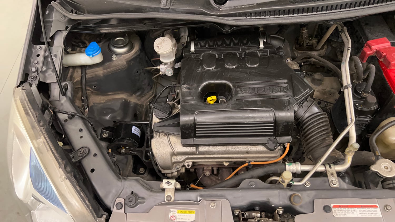 Used 2018 Maruti Suzuki Wagon R 1.0 VXI AMT Petrol Automatic engine ENGINE RIGHT SIDE VIEW