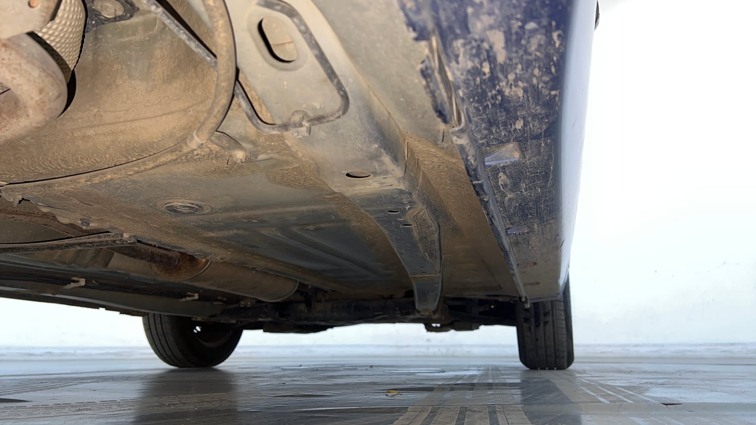 Used 2017 Maruti Suzuki Baleno Delta 1.2 Petrol Manual extra REAR RIGHT UNDERBODY VIEW
