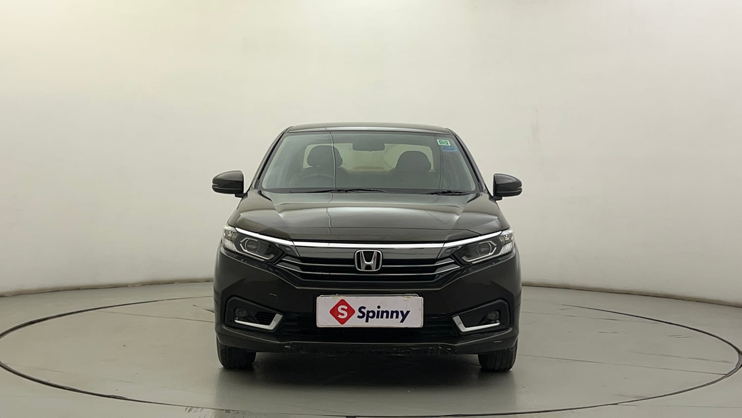 Used 2024 Honda Amaze VX 1.2 Petrol CVT Petrol Automatic exterior FRONT VIEW