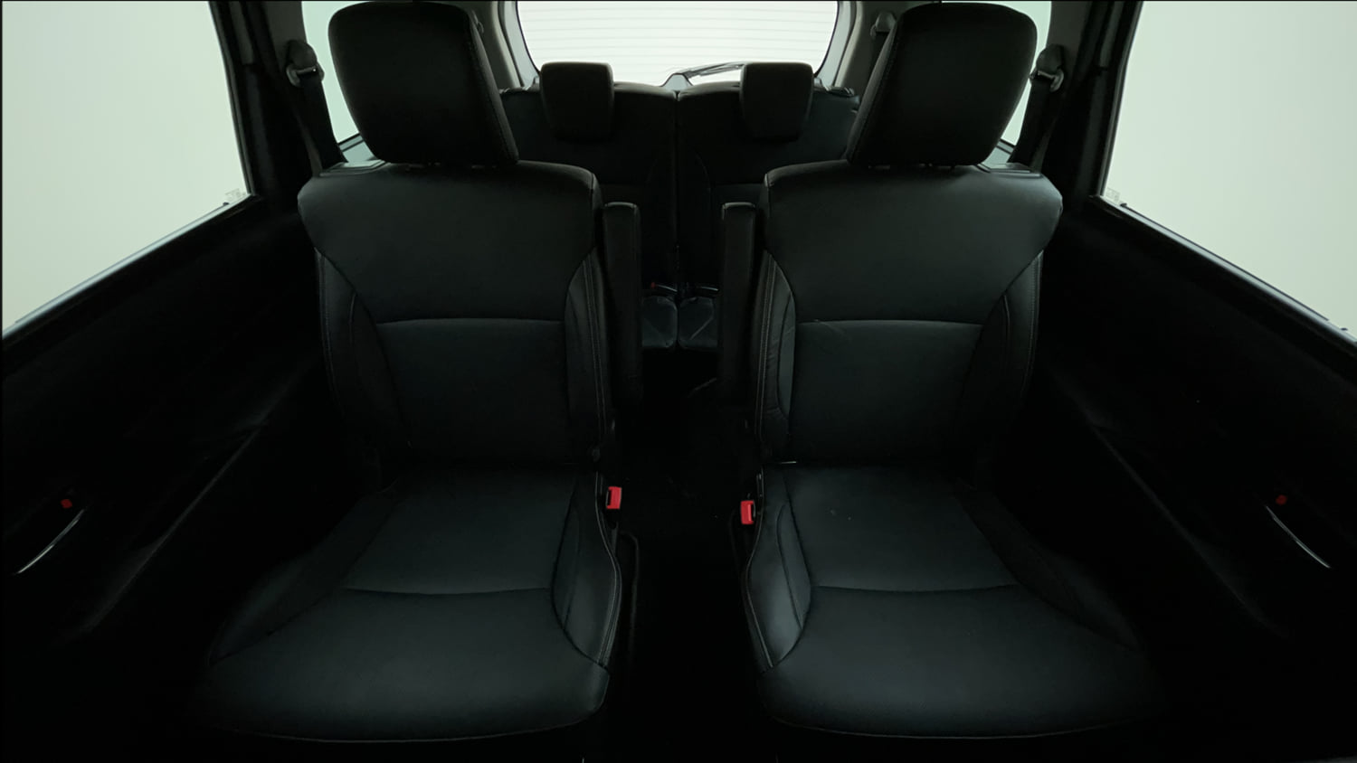 Used 2022 Maruti Suzuki XL6 Alpha Plus AT Petrol Petrol Automatic interior REAR SEAT CONDITION VIEW