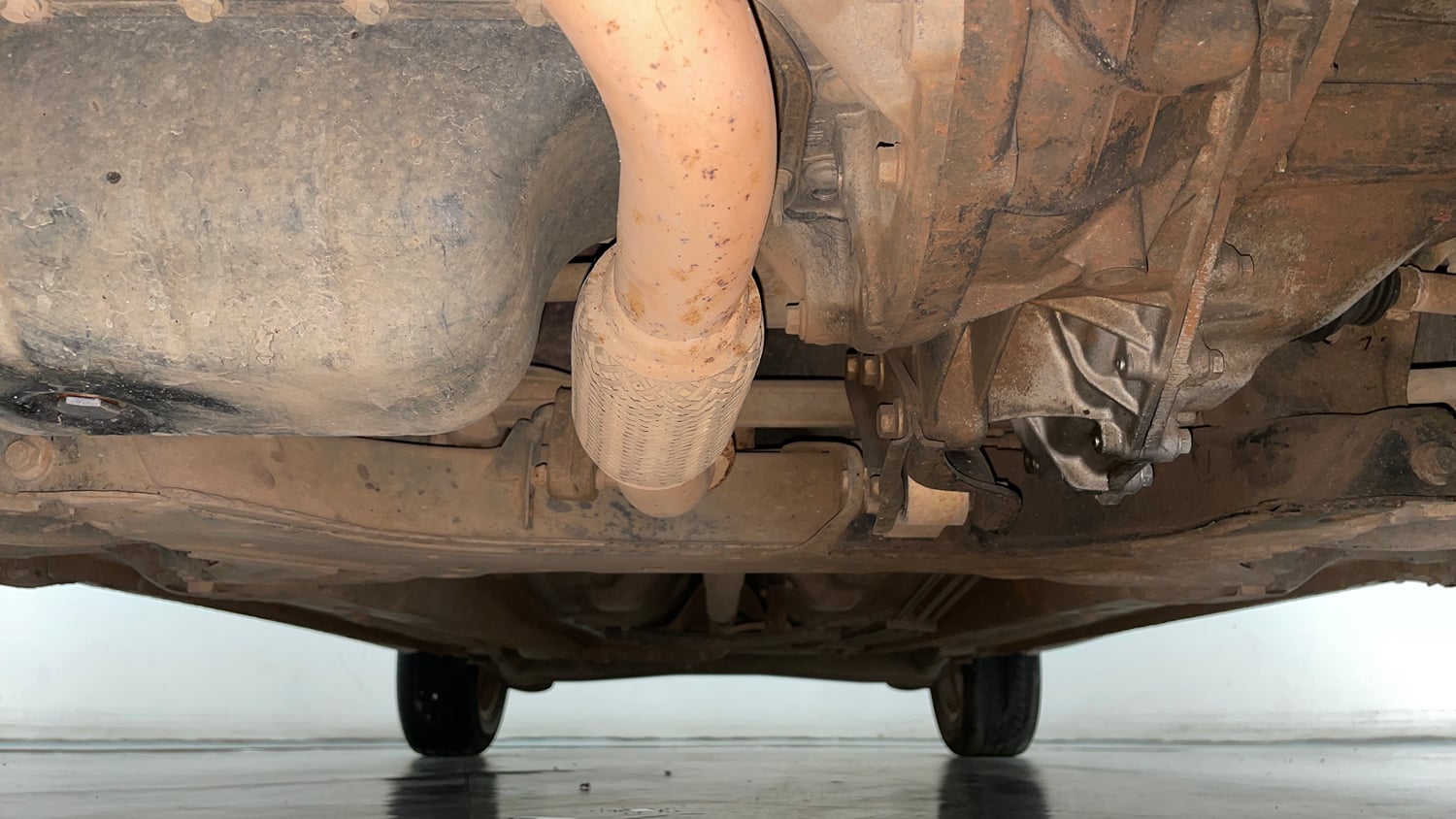 Used 2019 Ford Figo Aspire Titanium Plus 1.5 TDCi Diesel Manual extra FRONT LEFT UNDERBODY VIEW