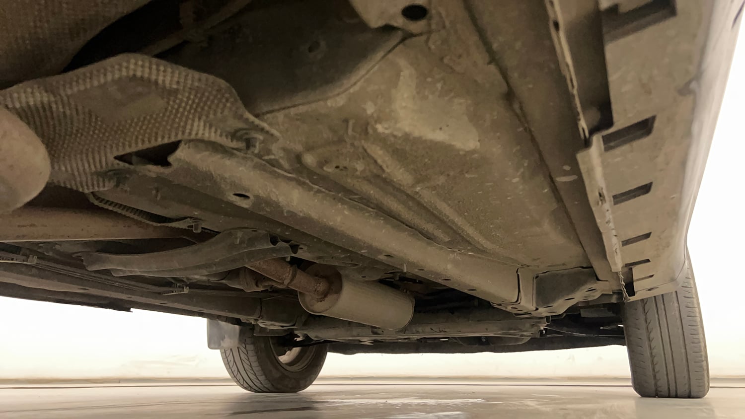 Used 2018 Ford EcoSport Titanium 1.5L Ti-VCT Petrol Manual extra REAR RIGHT UNDERBODY VIEW