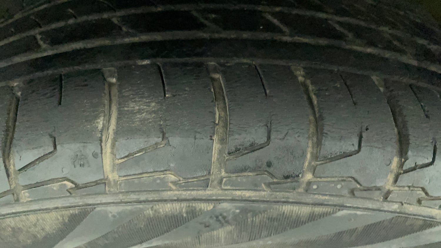 Used 2024 Hyundai Creta SX 1.5 Petrol Petrol Manual tyres LEFT FRONT TYRE TREAD VIEW