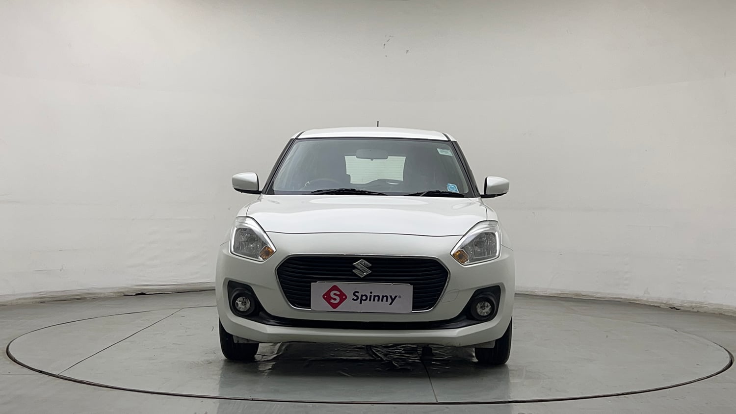 Used 2019 Maruti Suzuki Swift ZXi AMT Petrol Automatic exterior FRONT VIEW