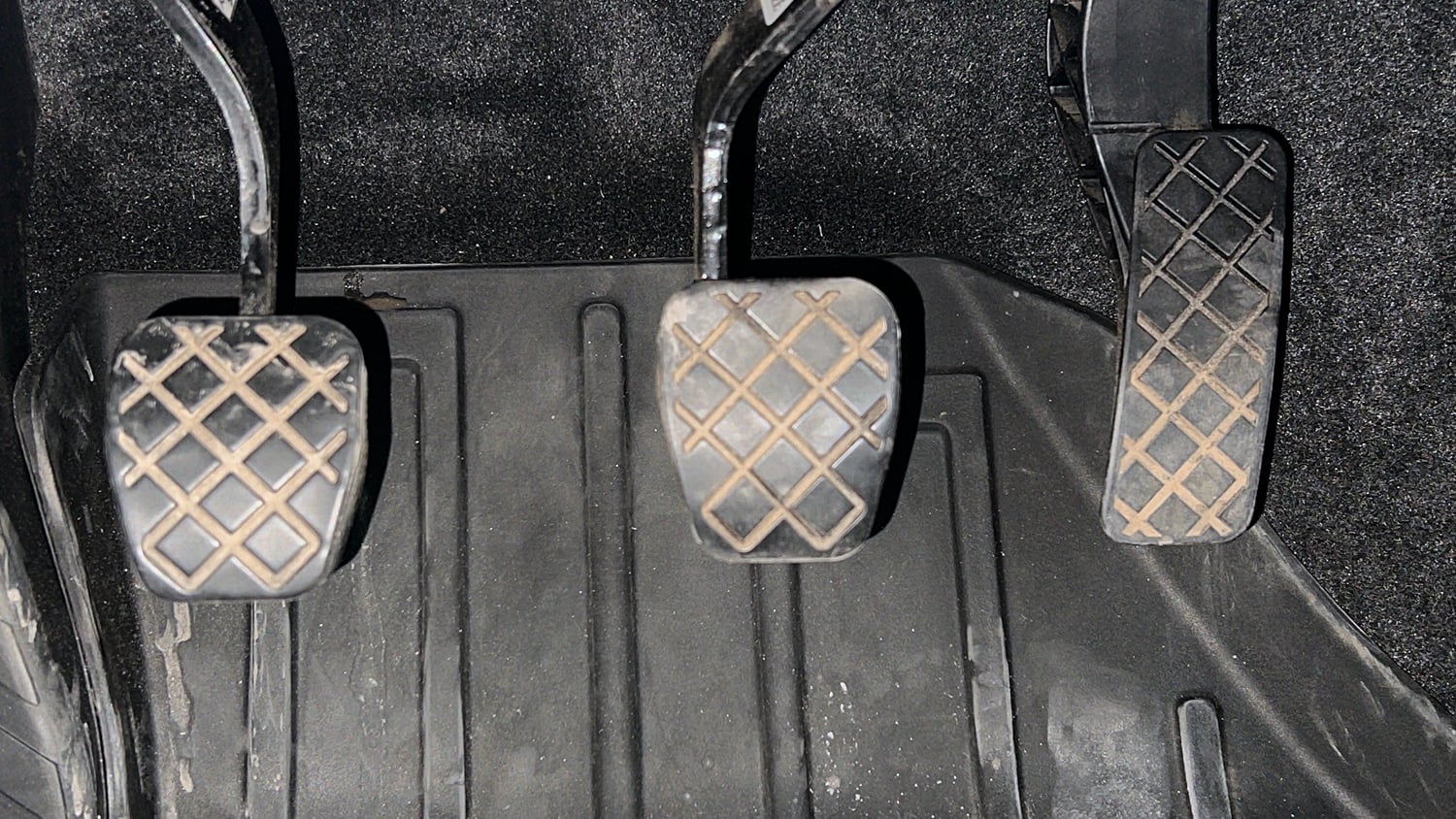 Used 2026 Skoda Kylaq Prestige+ 1.0 TSI MT Petrol Manual interior PEDALS VIEW
