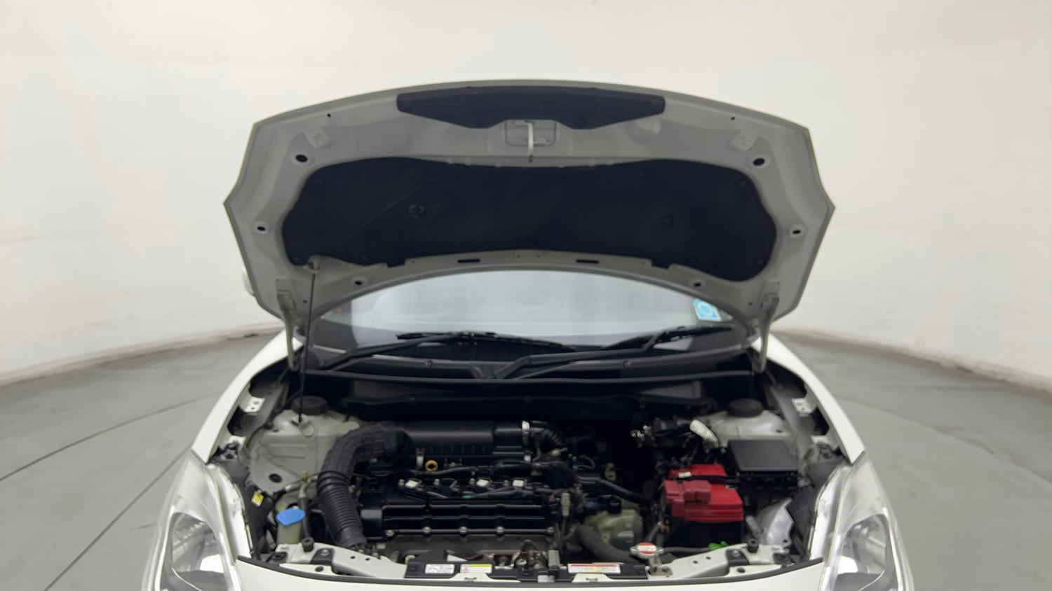 Used 2019 Maruti Suzuki Swift ZXi AMT Petrol Automatic engine ENGINE & BONNET OPEN FRONT VIEW