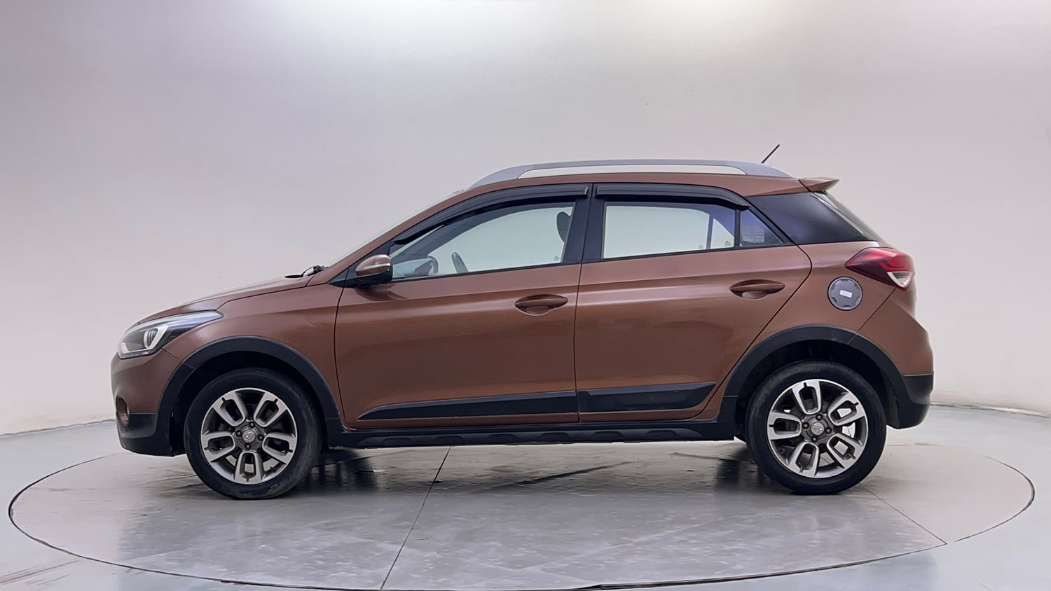 Used 2017 Hyundai i20 Active 1.2 S Petrol Manual exterior LEFT SIDE VIEW