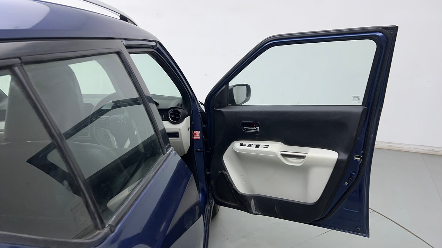 Used 2019 Maruti Suzuki Ignis Zeta 1.2 AMT Petrol Automatic interior RIGHT FRONT DOOR OPEN VIEW