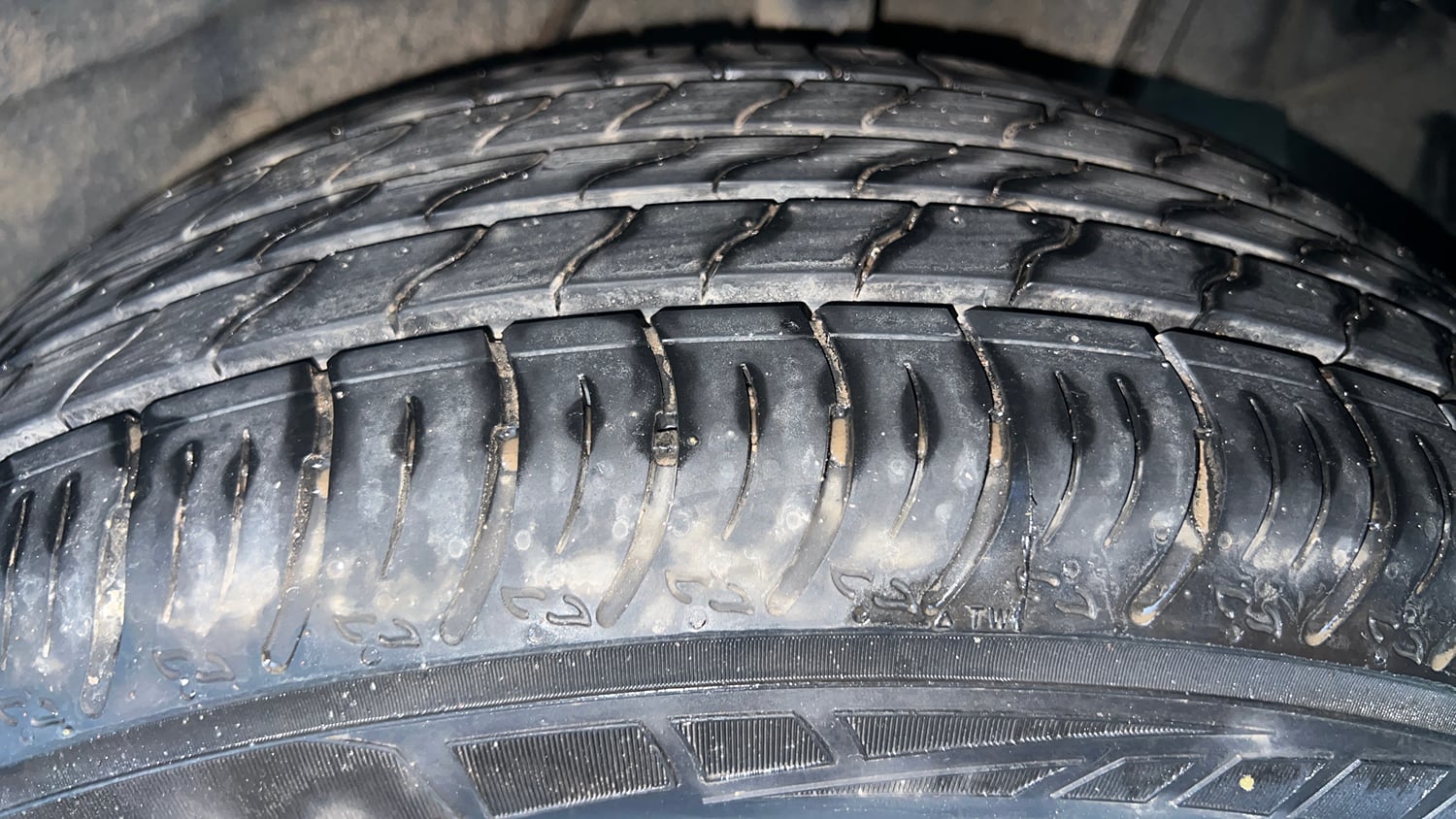 Used 2022 Tata Nexon XM Petrol Manual tyres LEFT REAR TYRE TREAD VIEW