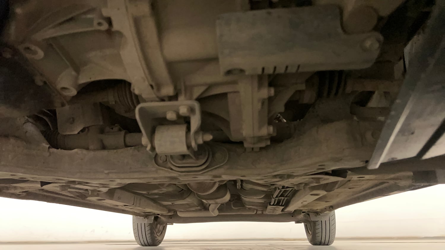 Used 2024 Hyundai Exter SX 1.2 AMT Petrol Automatic extra FRONT LEFT UNDERBODY VIEW