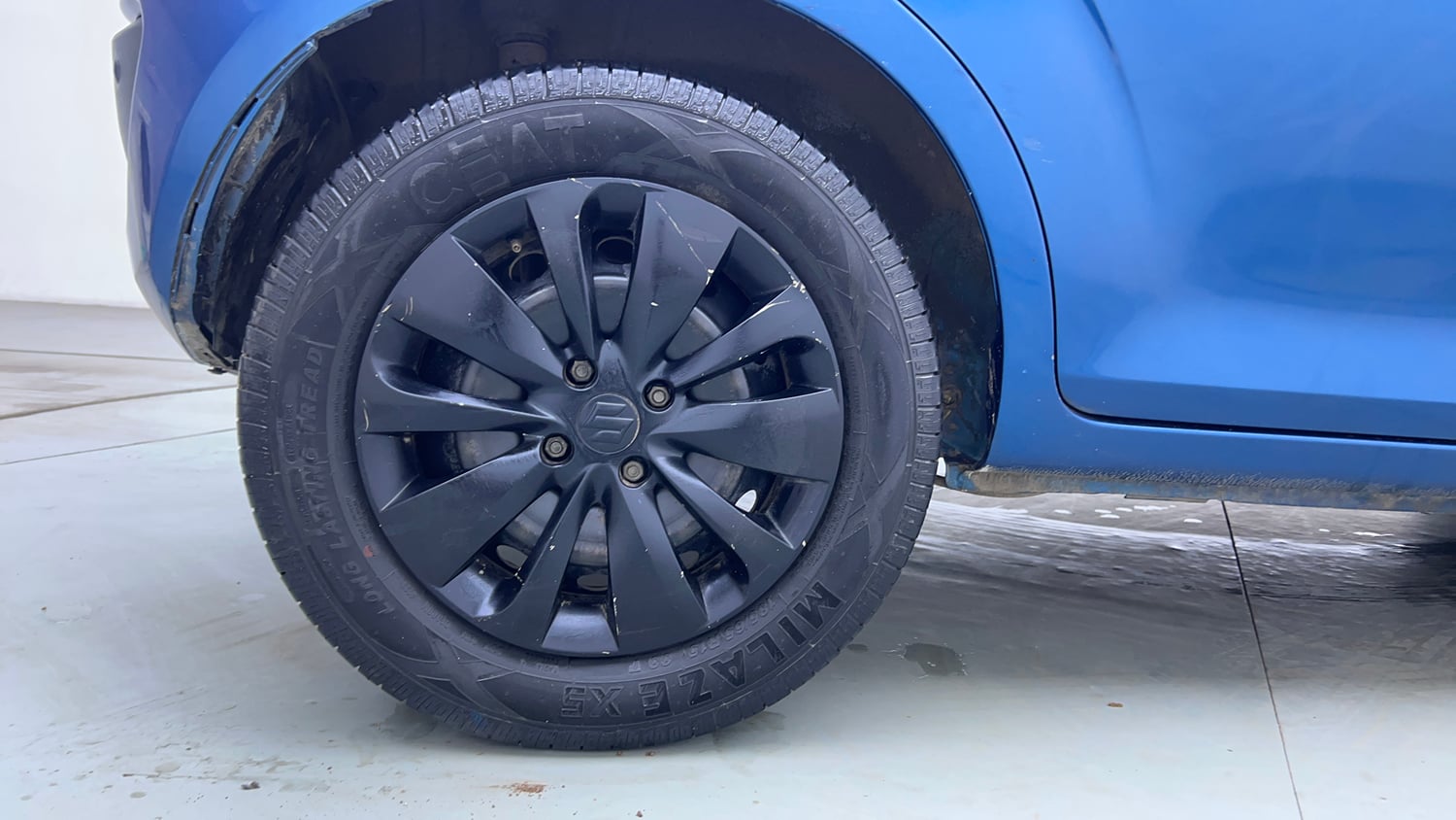 Used 2018 Maruti Suzuki Ignis Delta 1.2 MT Petrol Manual tyres RIGHT REAR TYRE RIM VIEW
