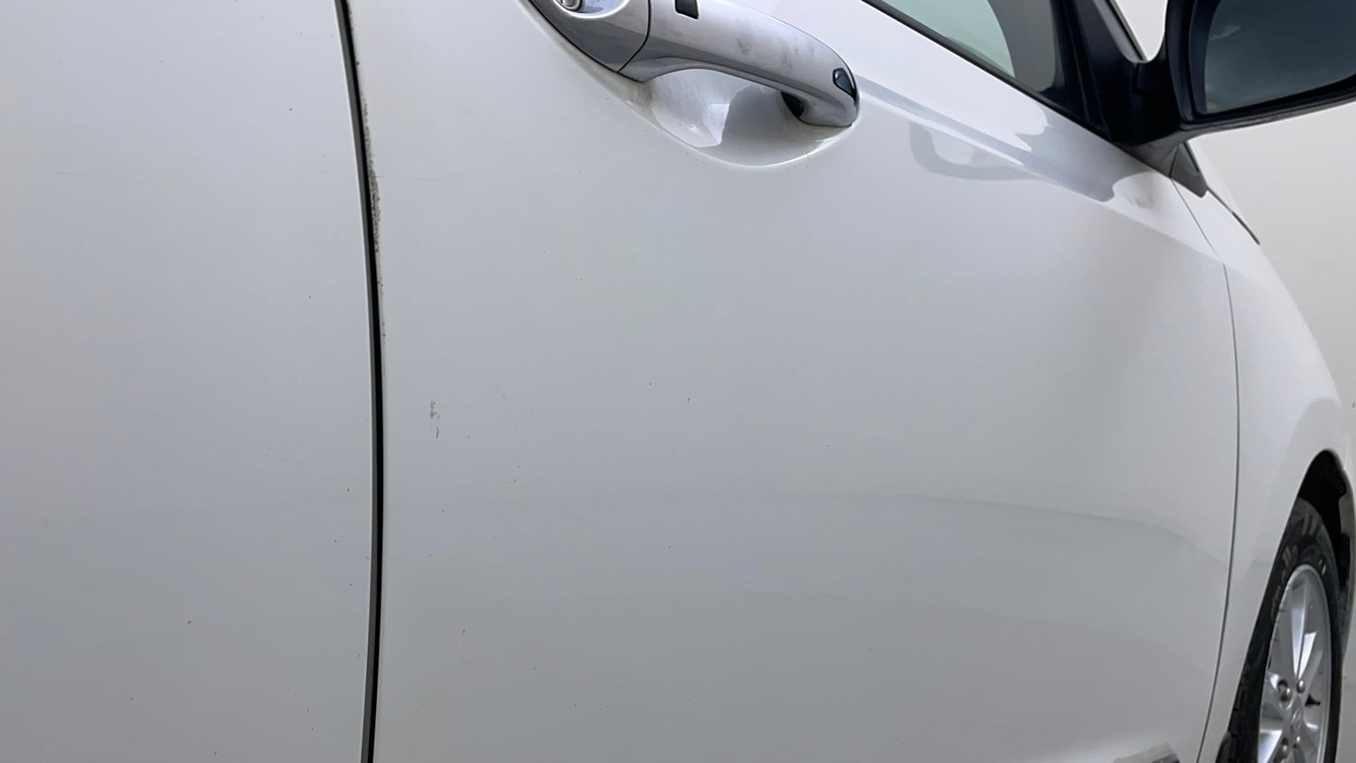 Used 2014 Hyundai Grand i10 Asta AT 1.2 Kappa VTVT Petrol Automatic dents MINOR SCRATCH