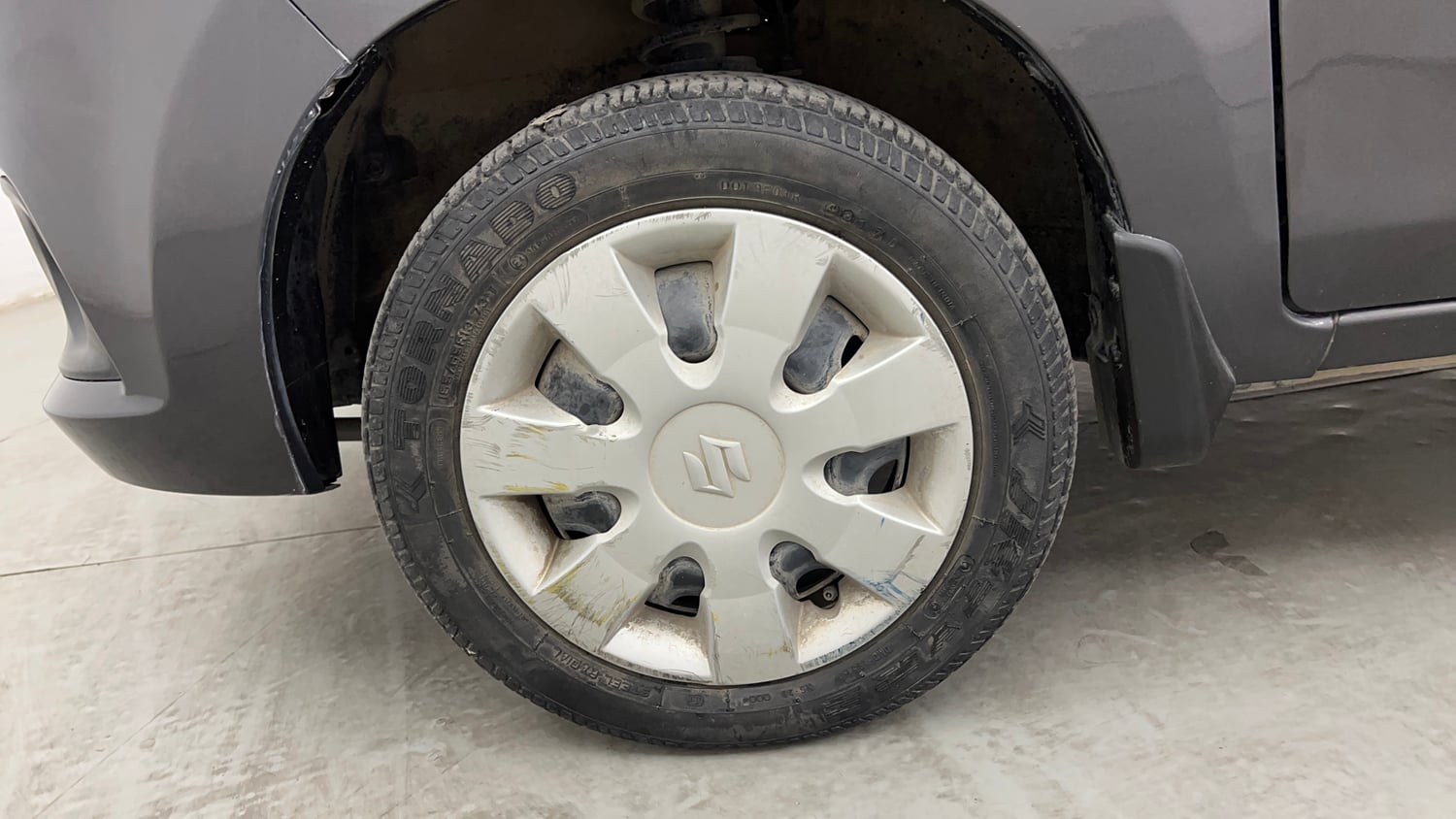 Used 2017 maruti-suzuki Alto K10 VXi (O) AMT Petrol Automatic tyres LEFT FRONT TYRE RIM VIEW