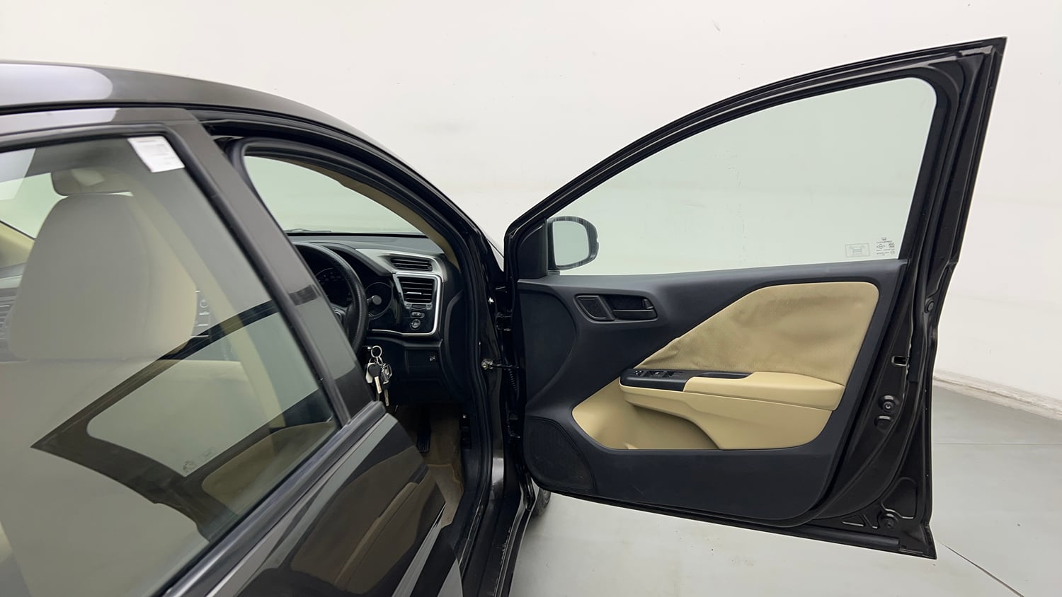 Used 2019 Honda City SV Petrol Petrol Manual interior RIGHT FRONT DOOR OPEN VIEW