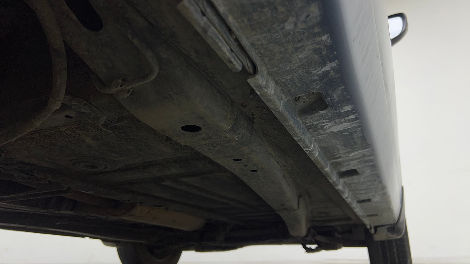 Used 2018 Maruti Suzuki Baleno Delta 1.2 Petrol Manual extra REAR RIGHT UNDERBODY VIEW