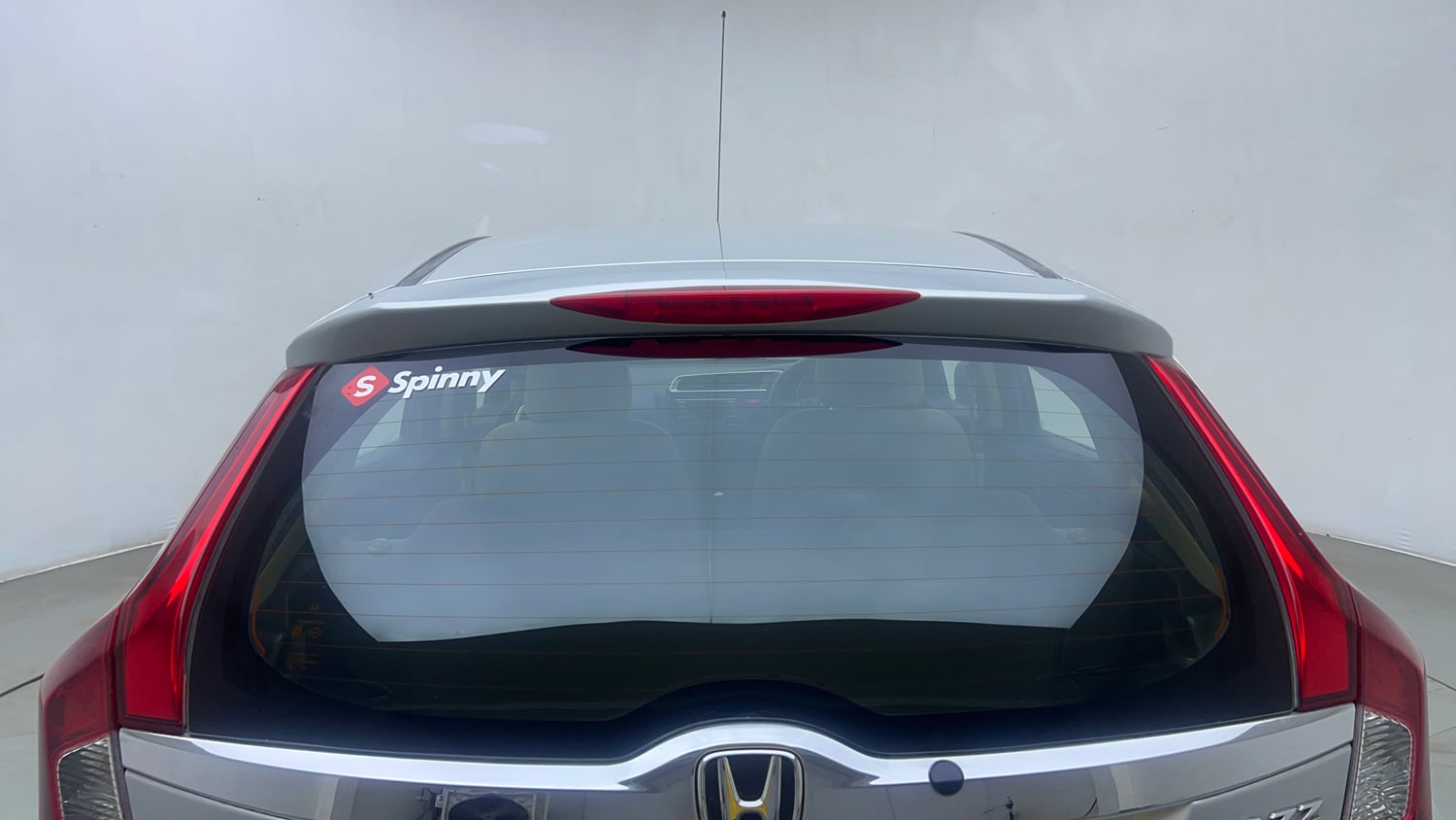 Used 2016 Honda Jazz S Petrol Petrol Manual exterior BACK WINDSHIELD VIEW