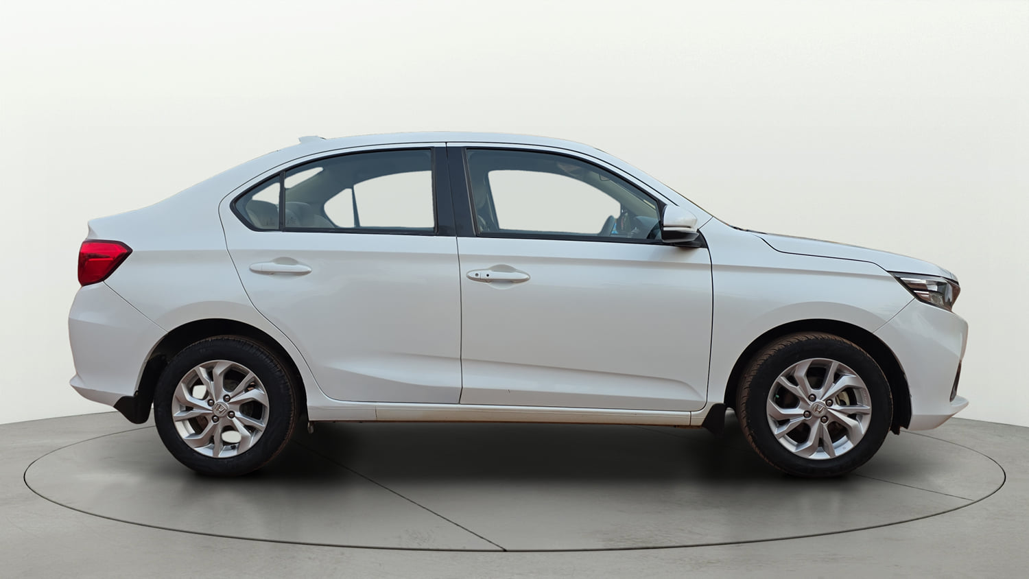 Used 2020 Honda Amaze 1.5 VX MT Diesel Diesel Manual exterior RIGHT SIDE VIEW