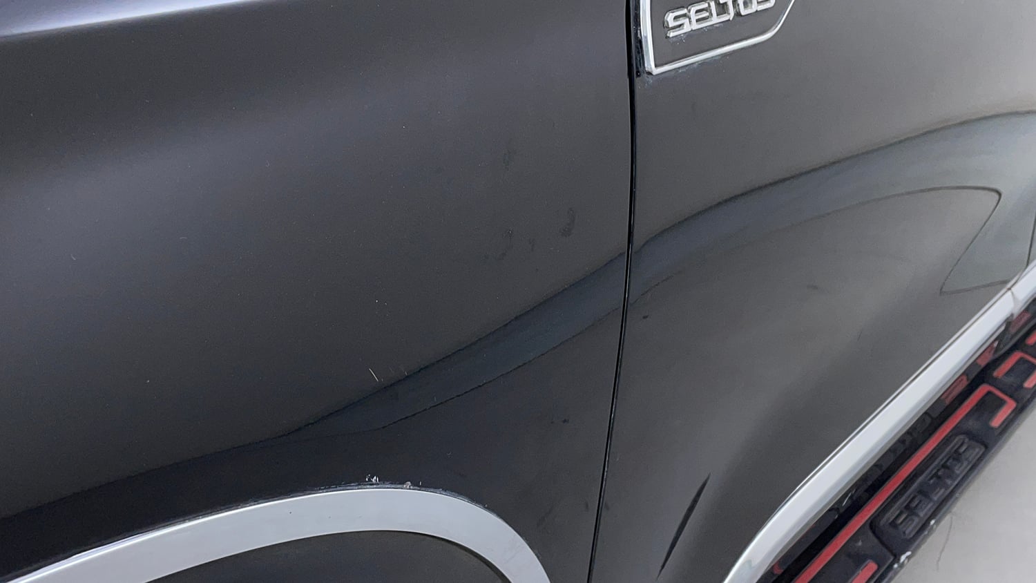 Used 2023 Kia Seltos GTX Plus 1.5 Turbo Petrol DCT Petrol Automatic dents MINOR SCRATCH