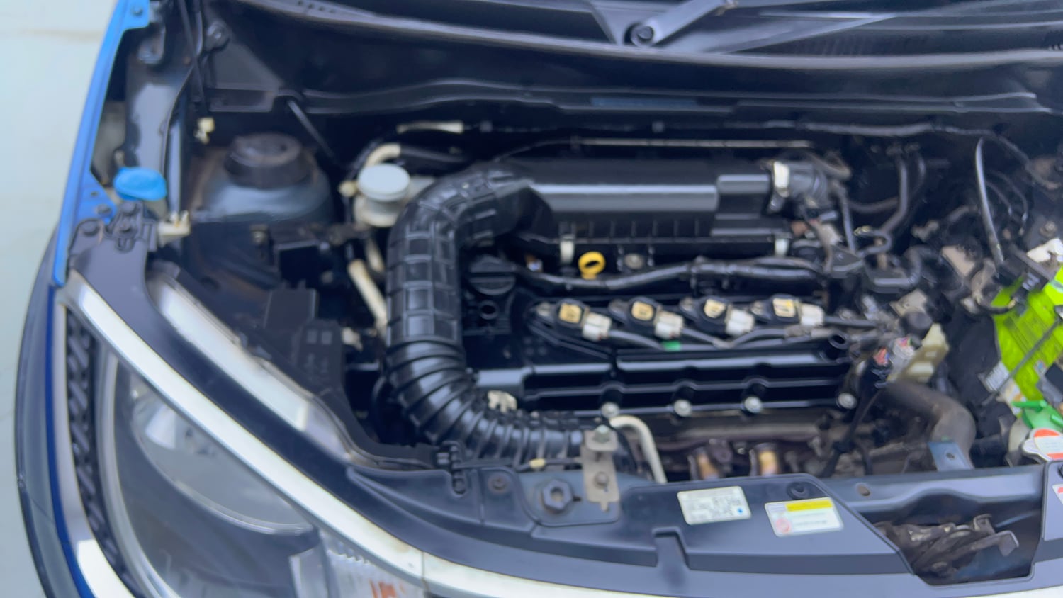 Used 2019 Maruti Suzuki Ignis Zeta 1.2 AMT Petrol Automatic engine ENGINE RIGHT SIDE VIEW