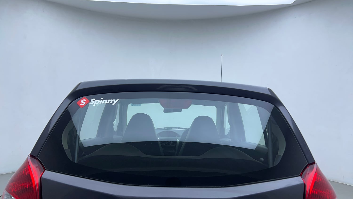 Used 2014 Maruti Suzuki Alto 800 Lxi Petrol Manual exterior BACK WINDSHIELD VIEW