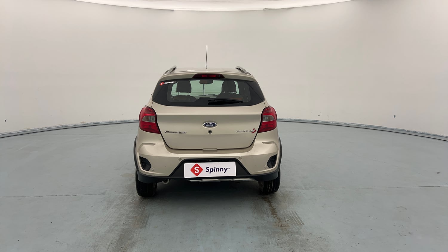Used 2019 Ford Freestyle Titanium 1.2 Ti-VCT Petrol Manual exterior BACK VIEW
