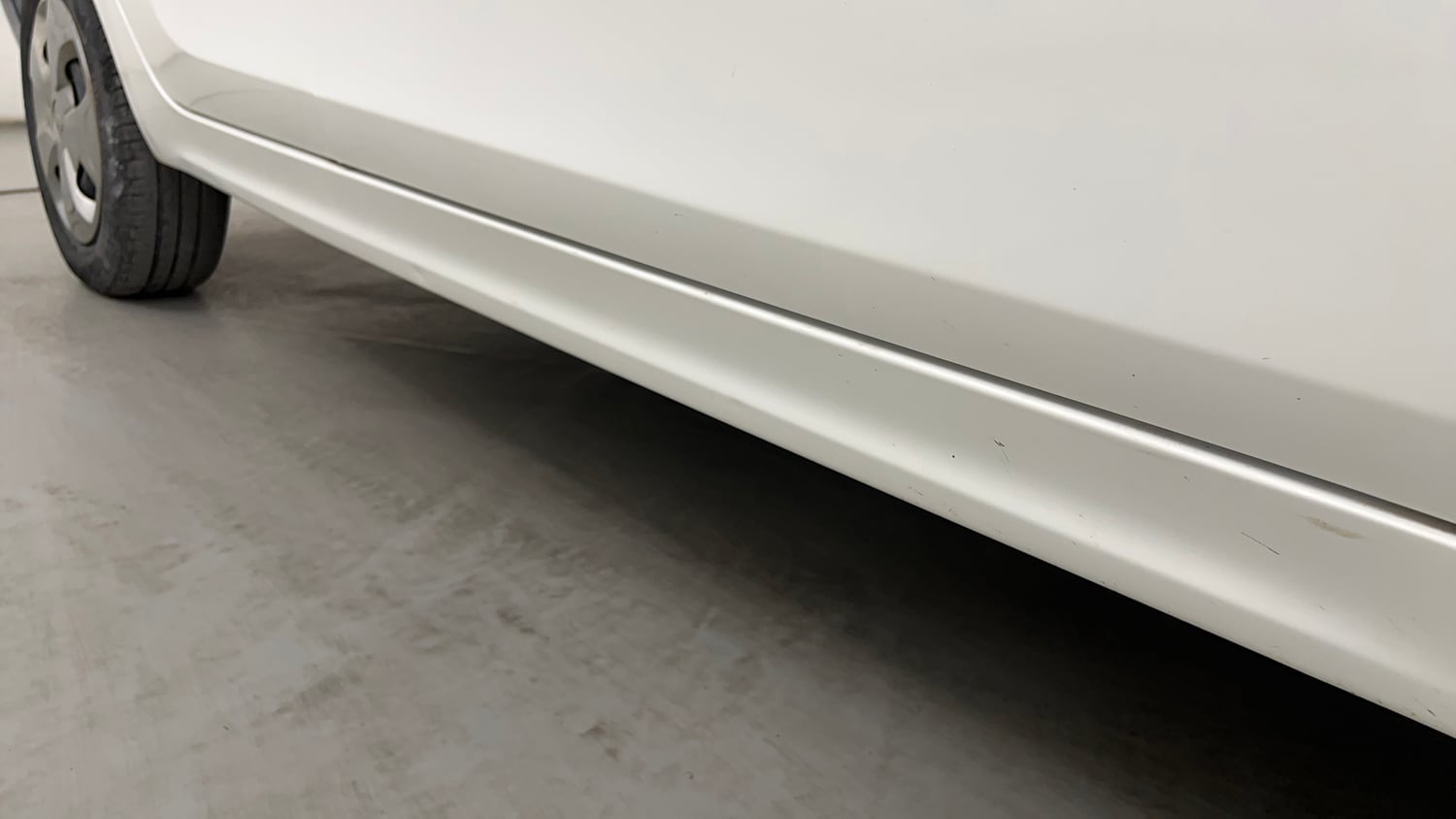 Used 2021 Tata Tiago XT Petrol Manual dents MINOR SCRATCH
