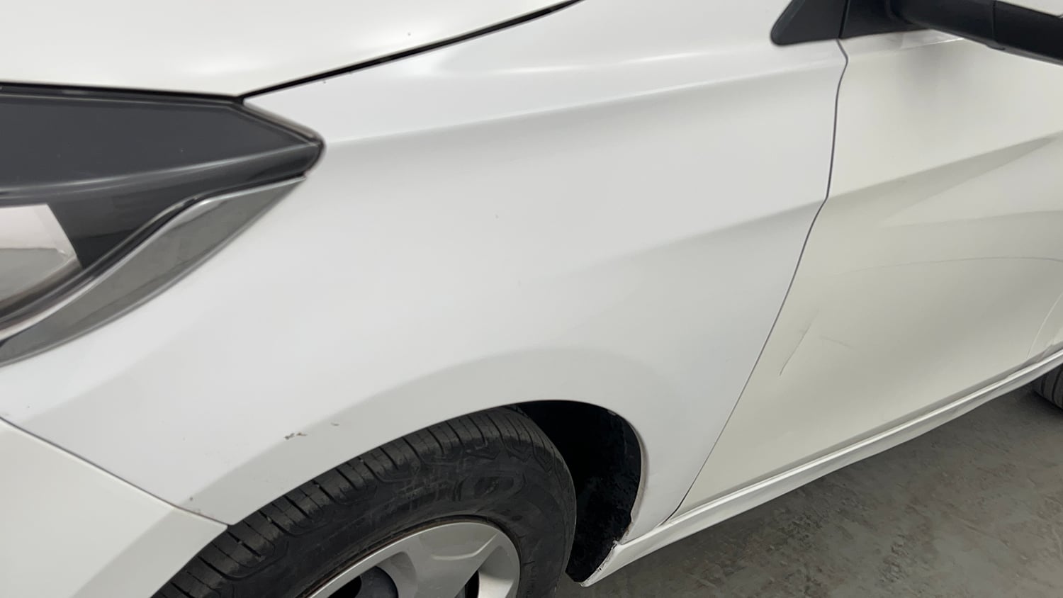 Used 2021 Tata Tiago XT Petrol Manual dents MINOR SCRATCH