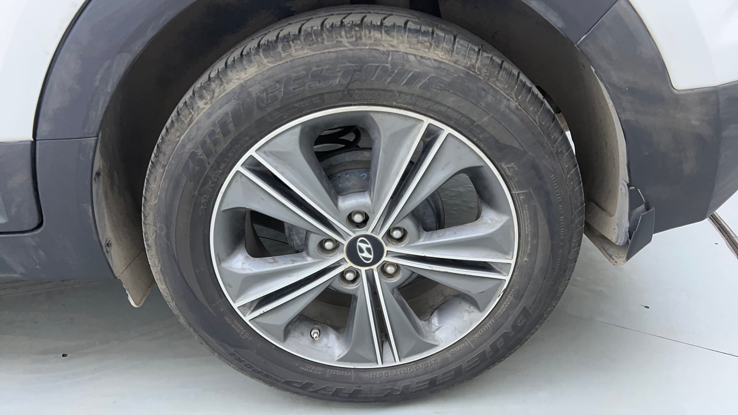 Used 2016 Hyundai Creta 1.6 SX Plus AT Petrol Petrol Automatic tyres LEFT REAR TYRE RIM VIEW