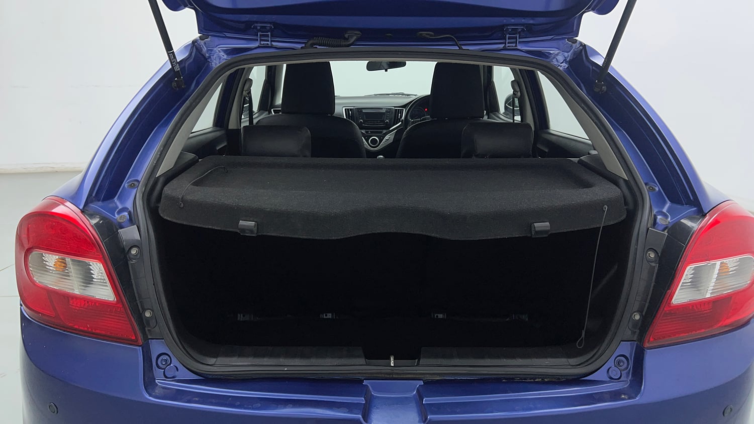 Used 2017 Maruti Suzuki Baleno Delta 1.2 Petrol Manual interior DICKY INSIDE VIEW
