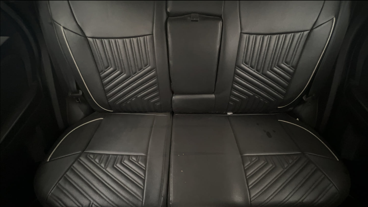 Used 2020 maruti-suzuki Vitara Brezza ZXi Plus Petrol Manual interior REAR SEAT CONDITION VIEW