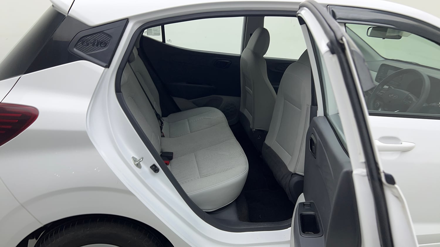 Used 2025 Hyundai Grand i10 Nios Magna 1.2 Kappa Petrol Manual interior RIGHT SIDE REAR DOOR CABIN VIEW