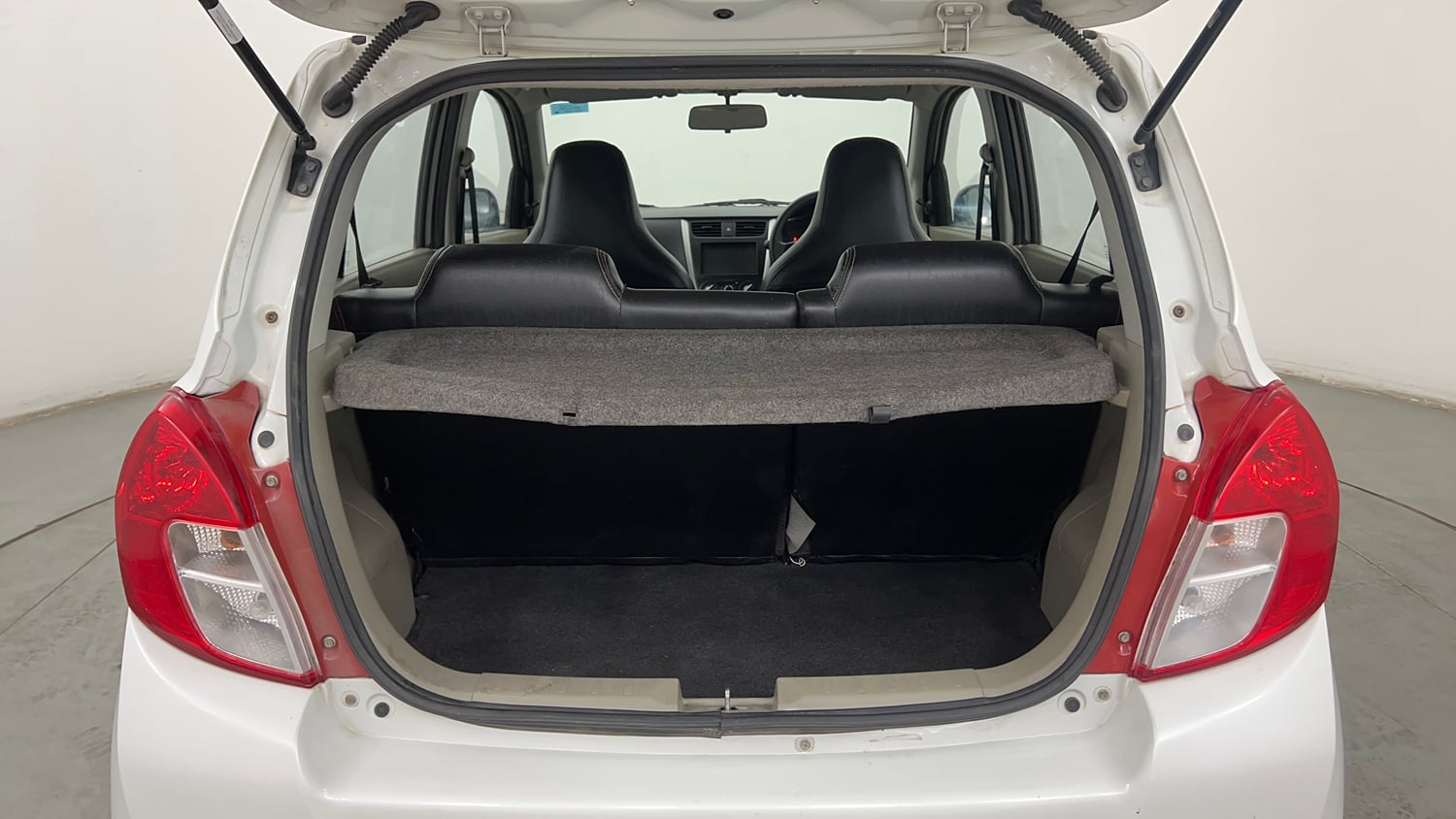Used 2014 Maruti Suzuki Celerio VXi Petrol Manual interior DICKY INSIDE VIEW