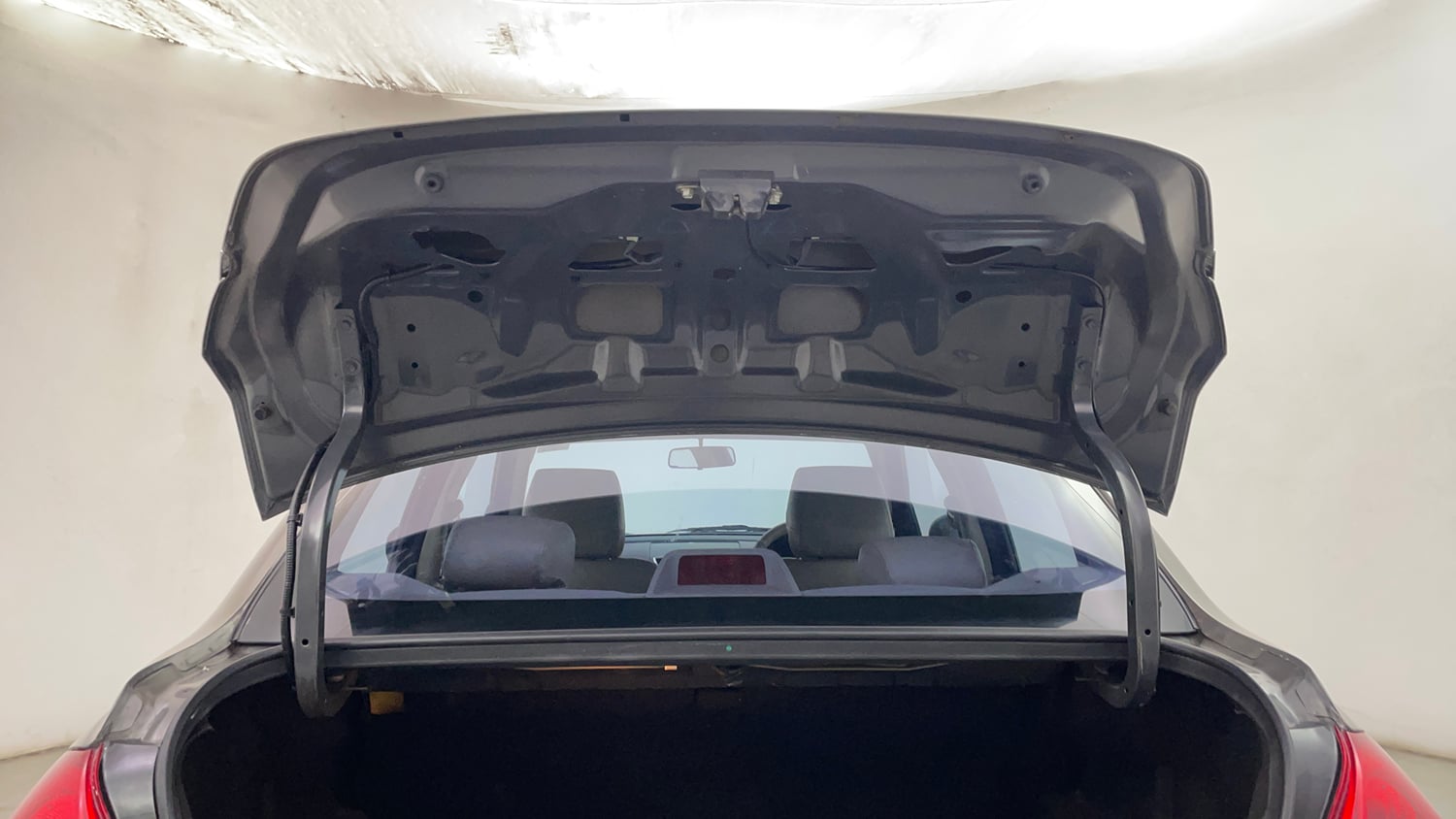Used 2016 Maruti Suzuki Swift Dzire VXI Petrol Manual interior DICKY DOOR OPEN VIEW