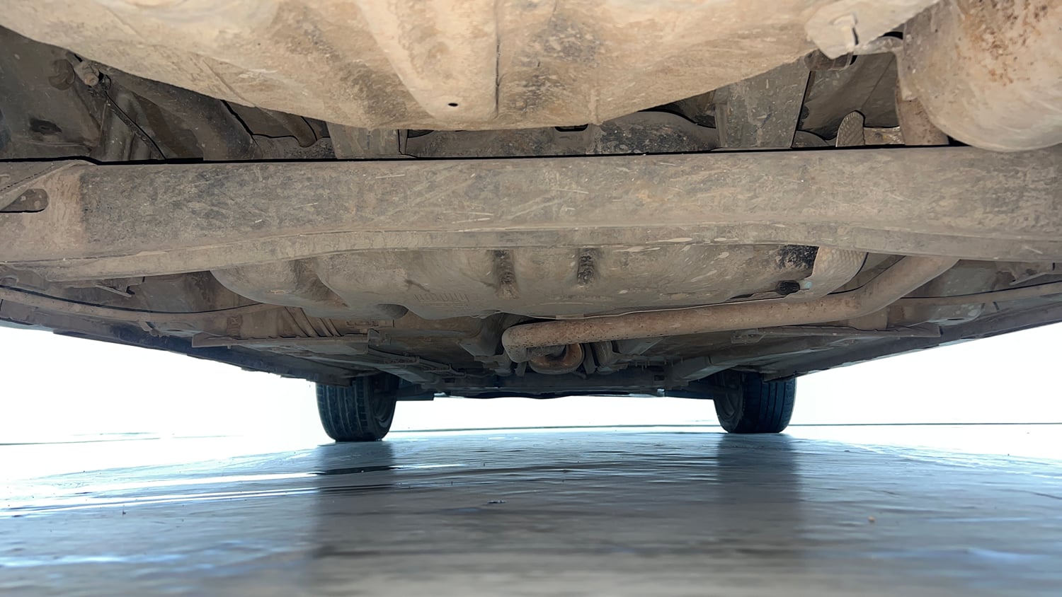 Used 2022 Hyundai i20 Sportz 1.2 MT Petrol Manual extra REAR UNDERBODY VIEW (TAKEN FROM REAR)