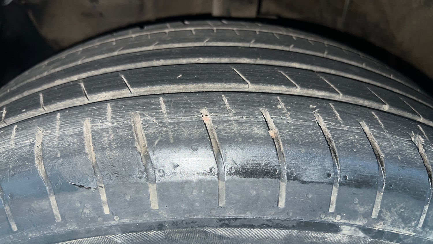 Used 2023 Hyundai Creta S Plus 1.5 Petrol Knight Petrol Manual tyres LEFT FRONT TYRE TREAD VIEW