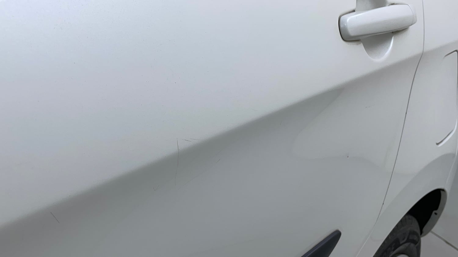 Used 2016 Maruti Suzuki Celerio ZXi AMT Petrol Automatic dents MINOR SCRATCH