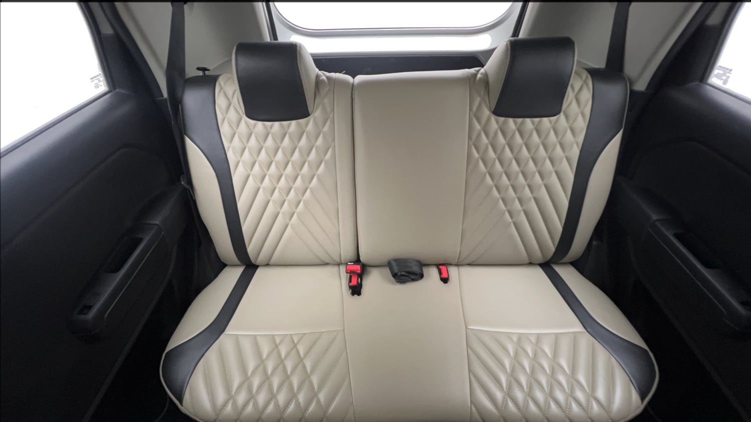 Used 2022 Maruti Suzuki Wagon R VXI 1.0 CNG Cng Manual interior REAR SEAT CONDITION VIEW