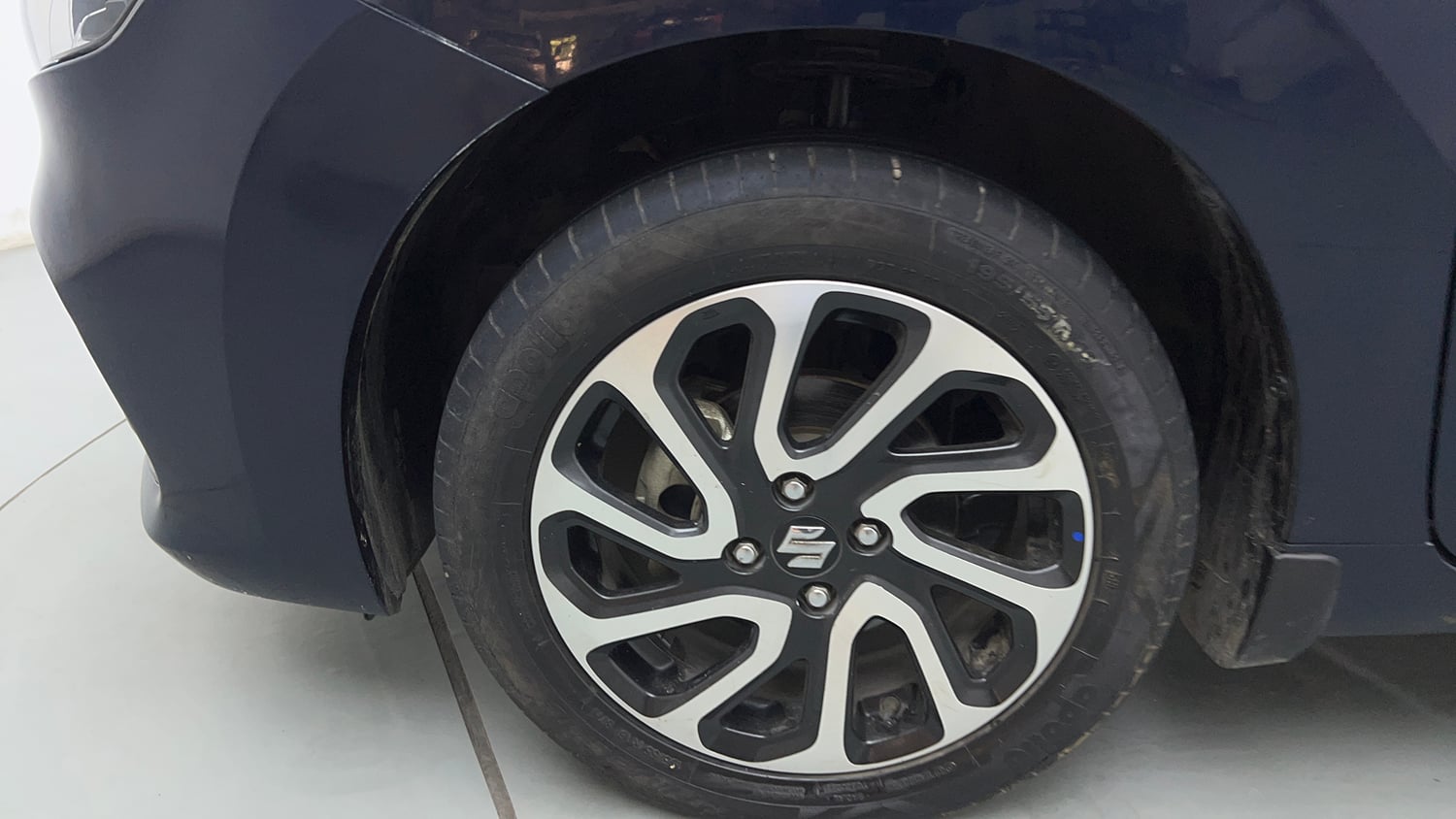 Used 2024 Maruti Suzuki Baleno Alpha AGS Petrol Automatic tyres LEFT FRONT TYRE RIM VIEW