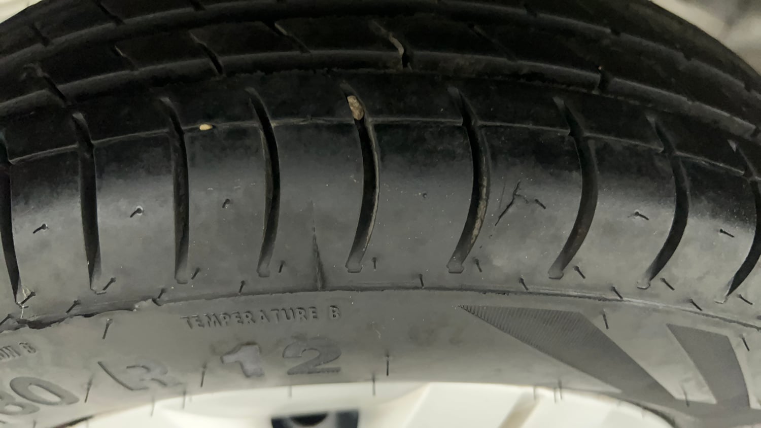 Used 2017 Maruti Suzuki Alto 800 LXi Petrol Manual tyres RIGHT REAR TYRE TREAD VIEW
