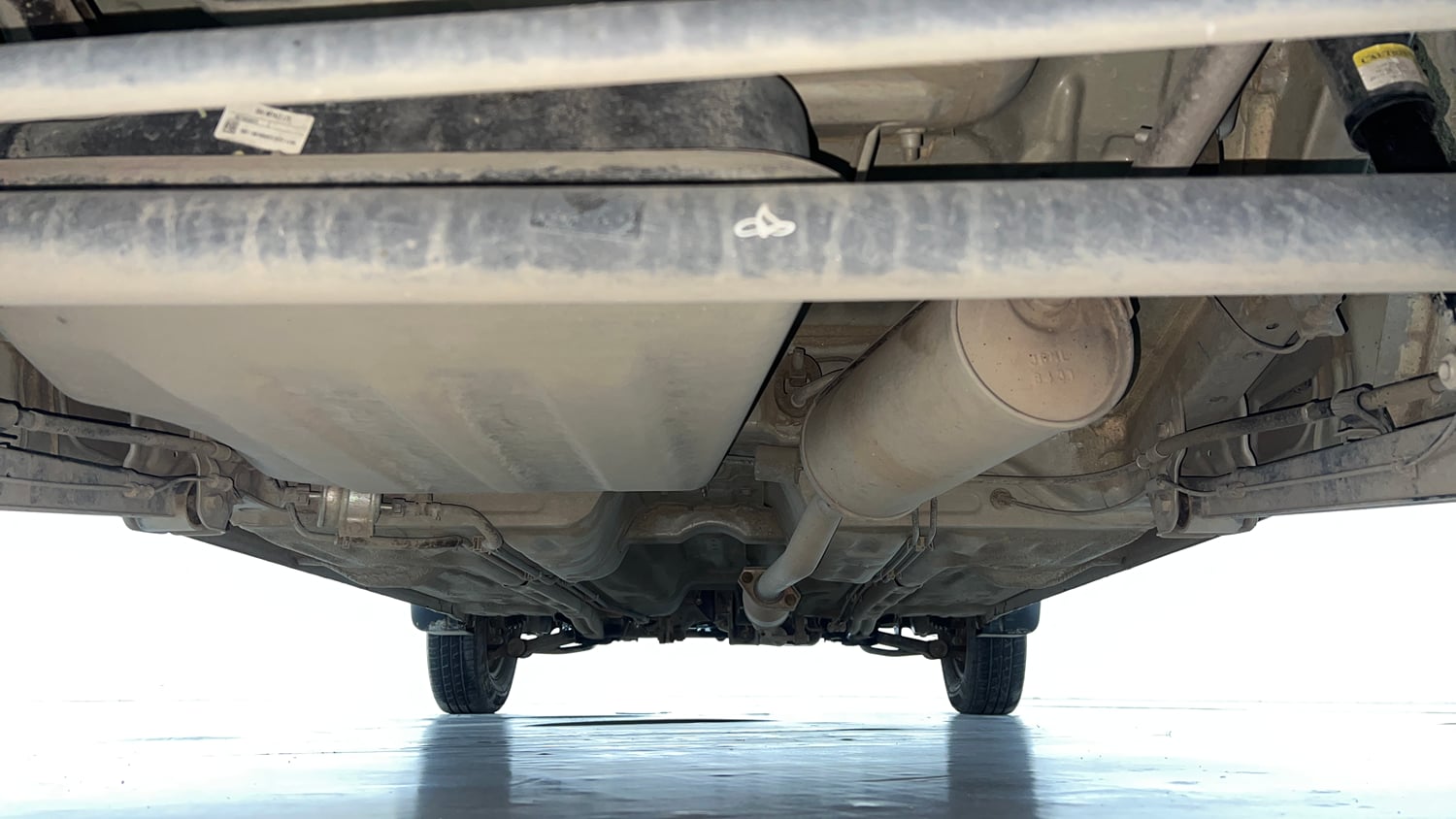 Used 2021 Maruti Suzuki Alto 800 LXi (O) Petrol Manual extra REAR UNDERBODY VIEW (TAKEN FROM REAR)