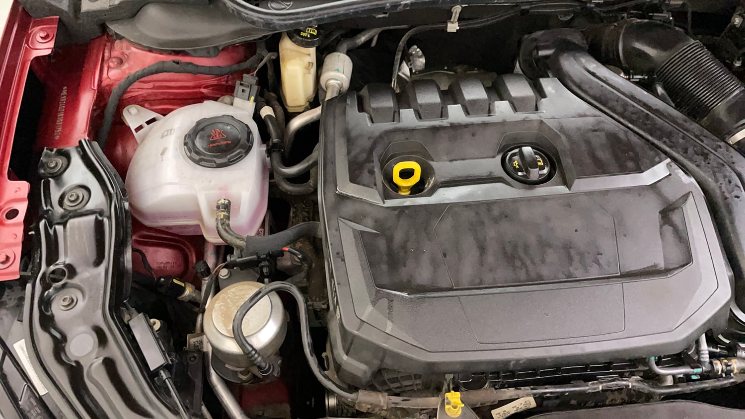 Used 2024 Volkswagen Virtus GT 1.5 TSI DSG Petrol Automatic engine ENGINE RIGHT SIDE VIEW