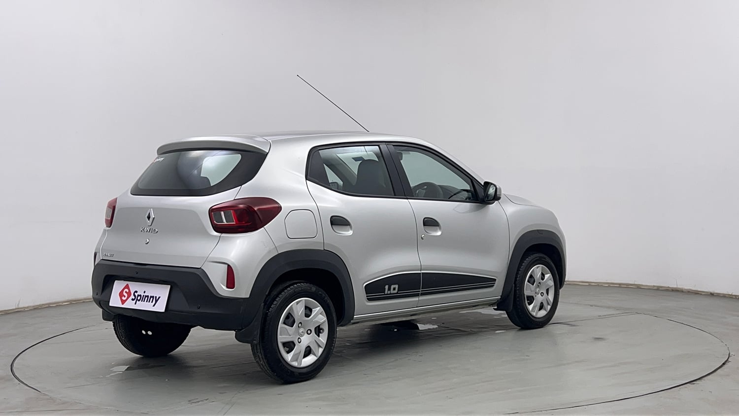 Used 2025 Renault Kwid RXT 1.0L AMT Petrol Automatic exterior RIGHT REAR CORNER VIEW