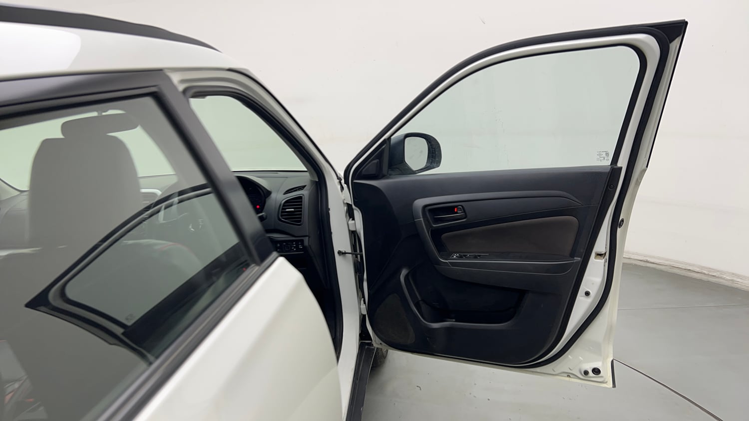 Used 2021 Toyota Urban Cruiser Mid Grade AT Petrol Automatic interior RIGHT FRONT DOOR OPEN VIEW