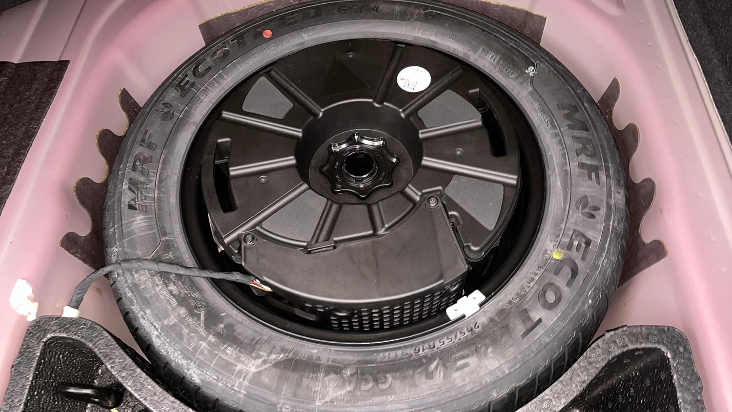 Used 2024 Volkswagen Virtus GT 1.5 TSI DSG Petrol Automatic tyres SPARE TYRE VIEW