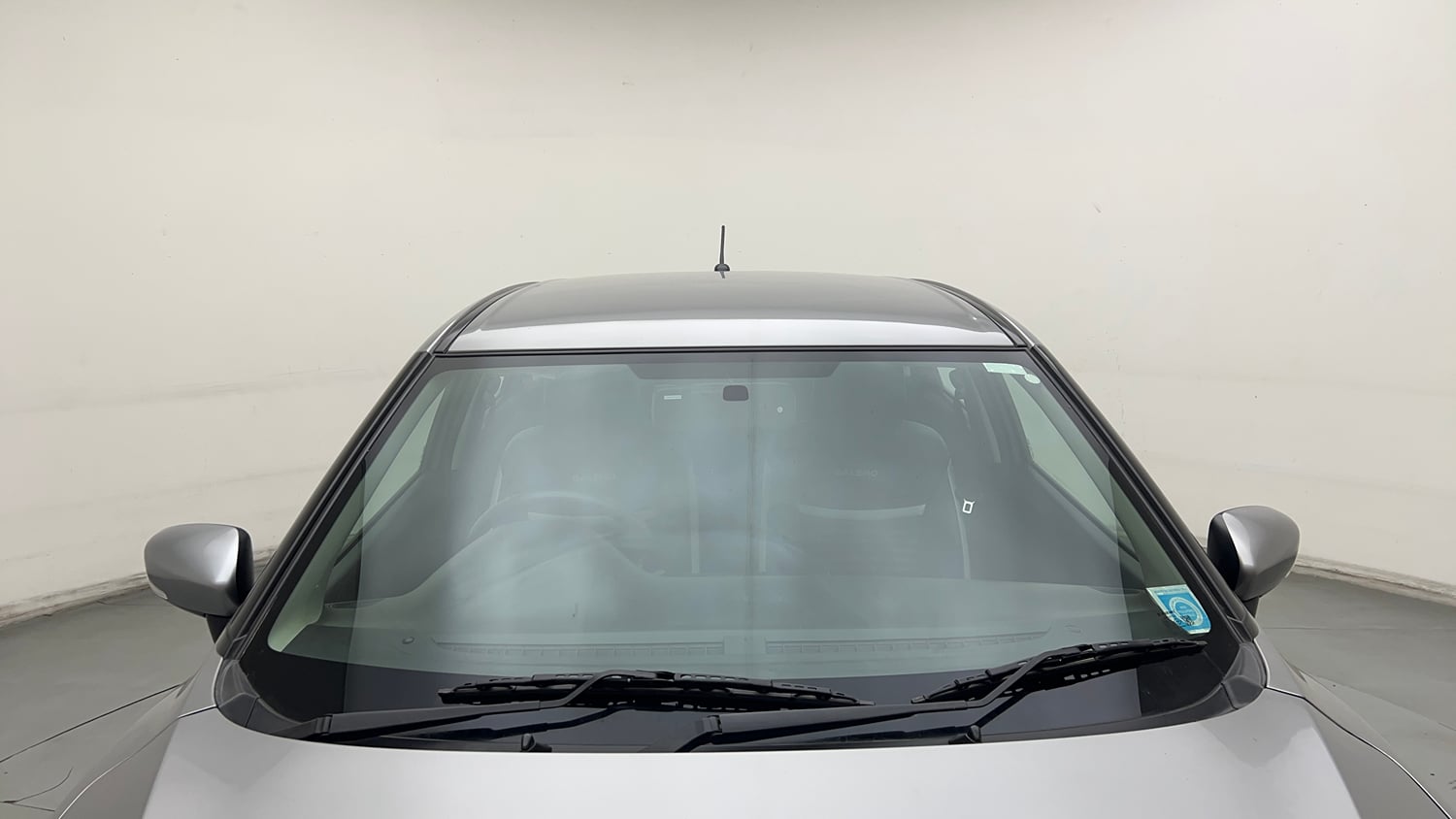 Used 2019 Maruti Suzuki Baleno Delta Petrol Manual exterior FRONT WINDSHIELD VIEW