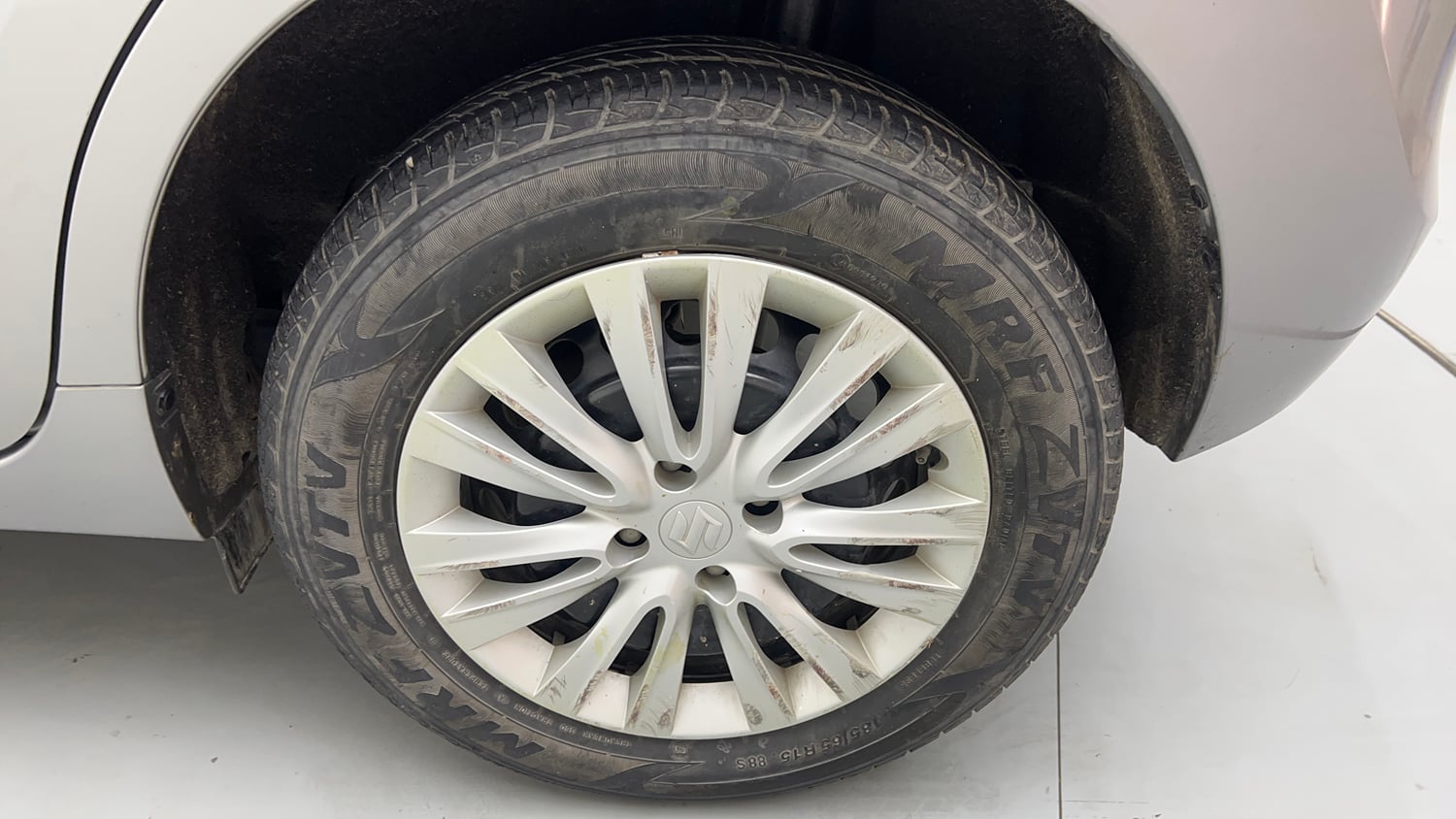 Used 2019 Maruti Suzuki Baleno Delta Petrol Manual tyres LEFT REAR TYRE RIM VIEW