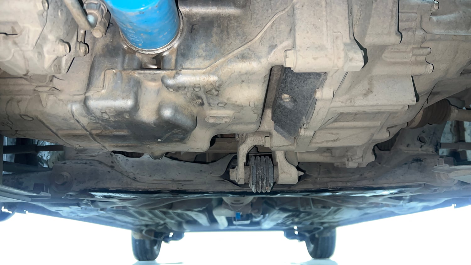 Used 2022 Honda Amaze S MT 1.2 Petrol Petrol Manual extra FRONT LEFT UNDERBODY VIEW