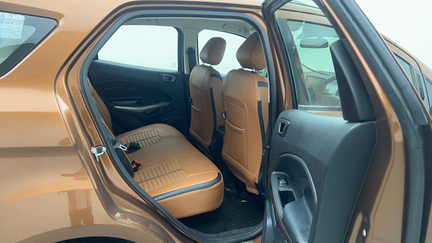 Used 2019 Ford EcoSport Titanium 1.5L Ti-VCT Petrol Manual interior RIGHT SIDE REAR DOOR CABIN VIEW