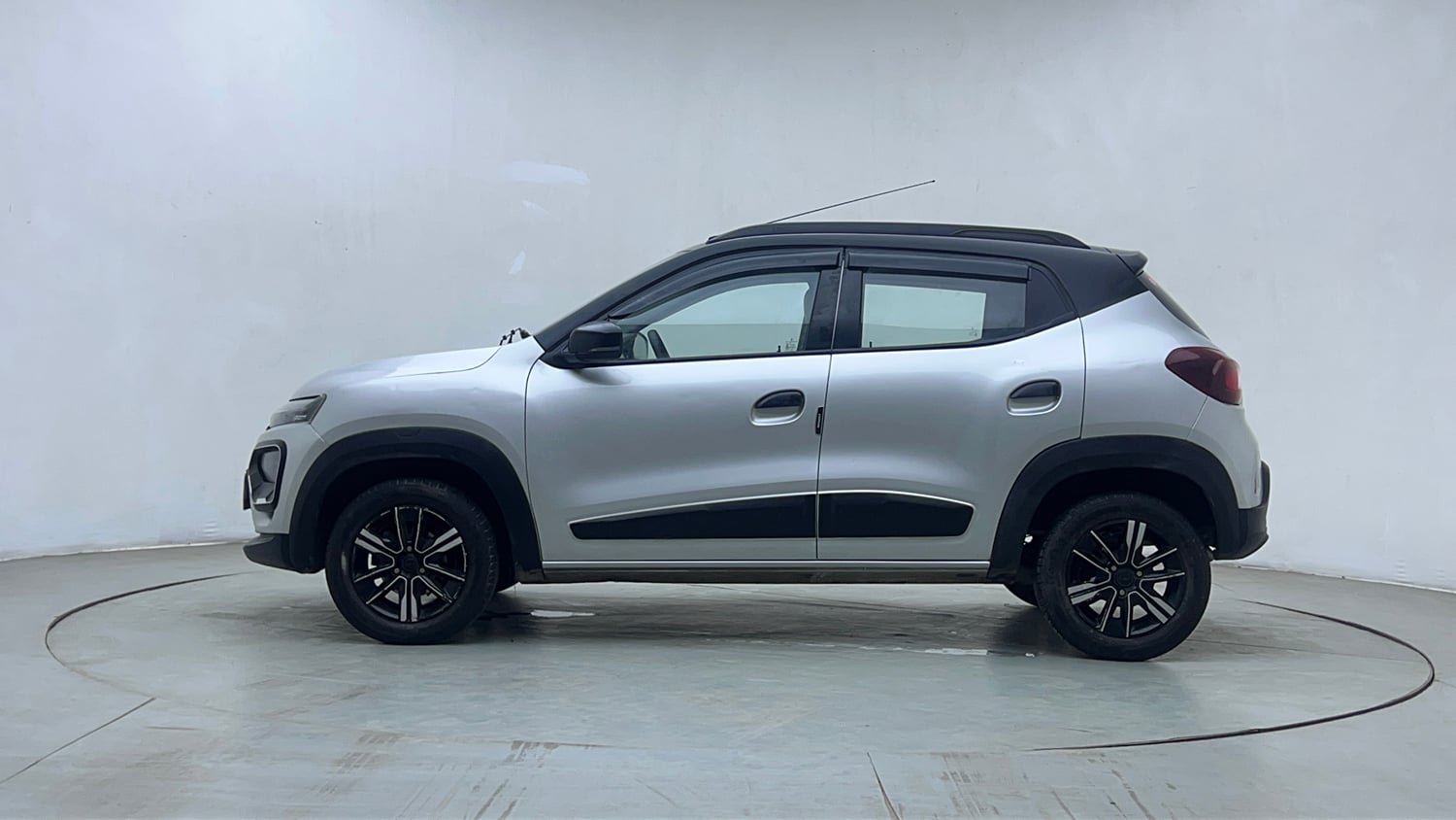 Used 2024 Renault Kwid CLIMBER AMT Petrol Automatic exterior LEFT SIDE VIEW